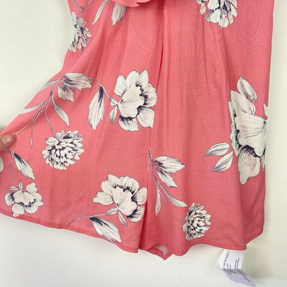 NWT YUMI KIM Romper Call Back Romper in Rose Duet Pink Floral Ruffle Medium M - Picture 4 of 10